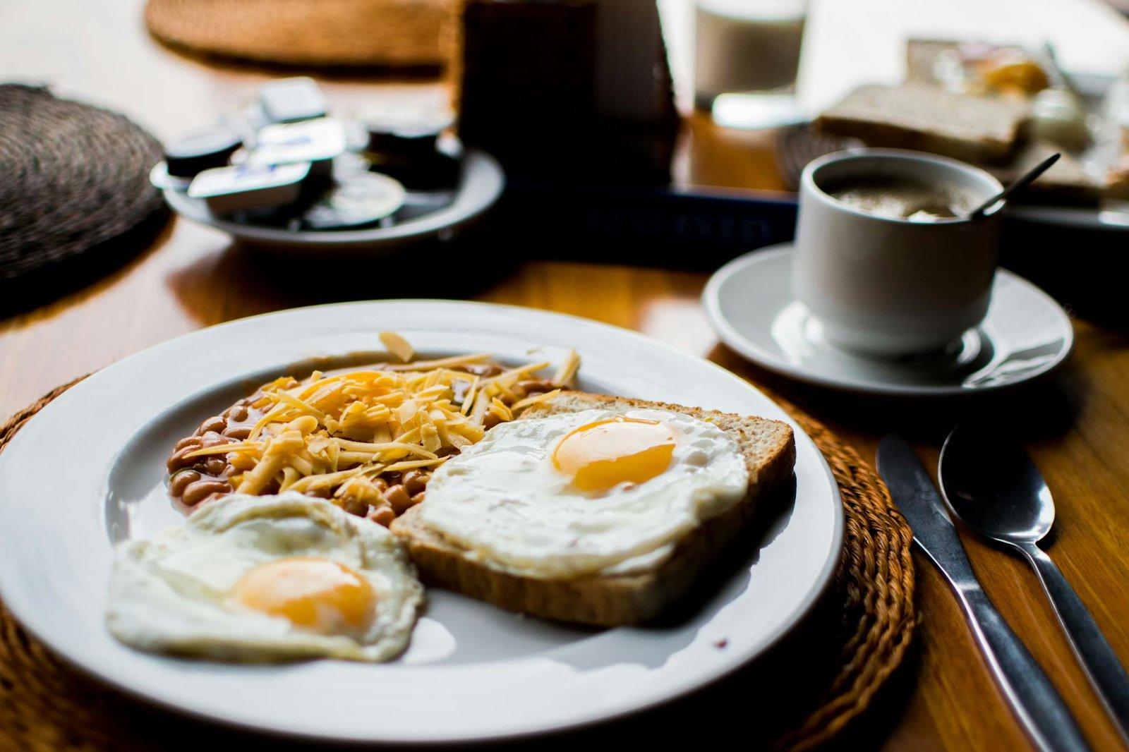 Fetch A Meal delivers breakfast 24 hours a day in Wichita Falls, TX 